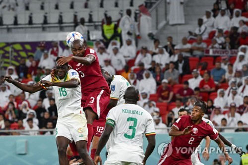 [월드컵] 개최국 카타르, 세네갈에도 져 2연패…대회 '1호' 탈락 불명예(종합)