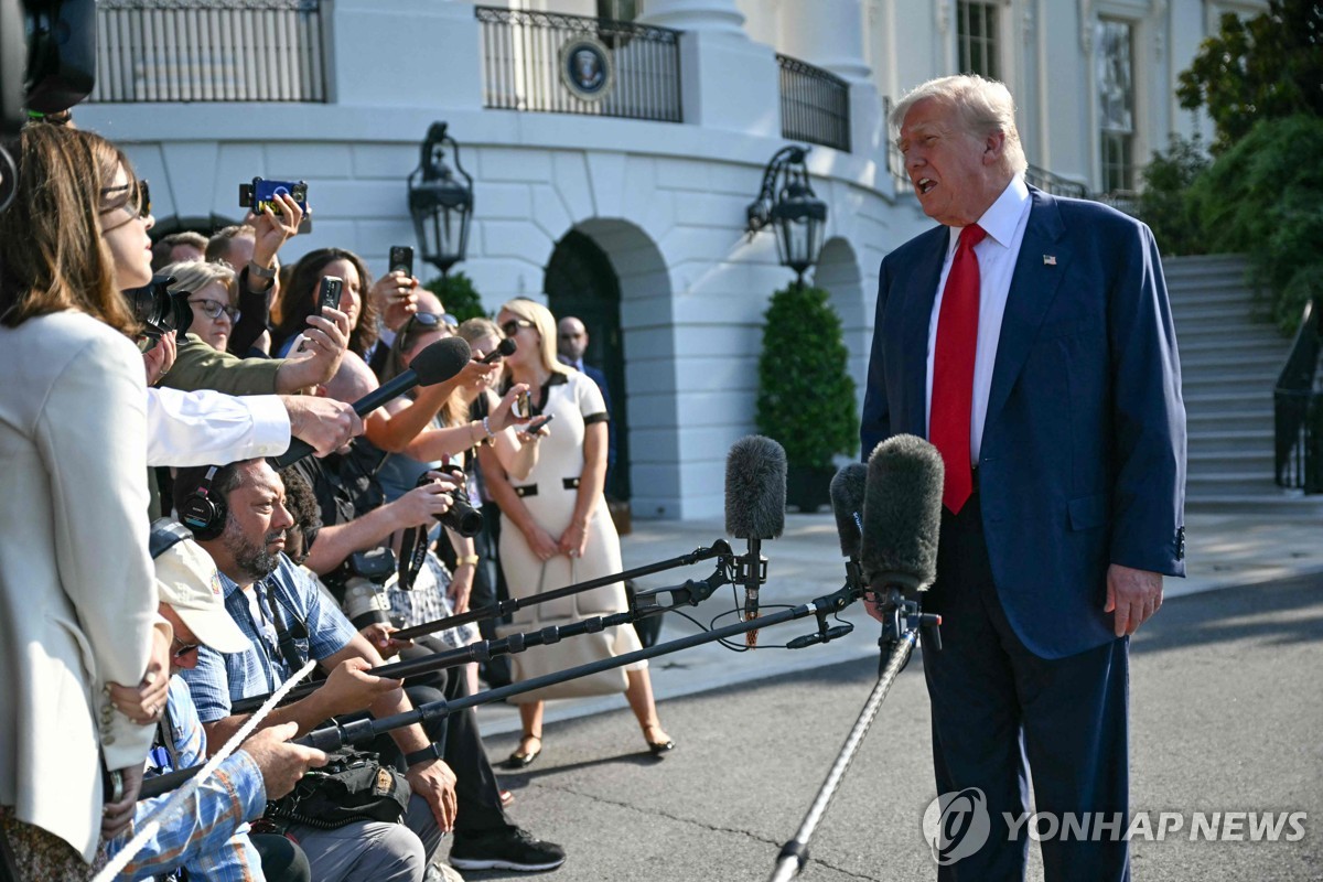 백악관 "불공정 무역장벽 낮추기 위해 韓과 생산적인 협…
