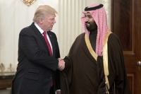 트럼프 일가와 사우디의 수상한 관계…