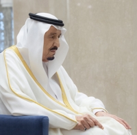 사우디 국왕, 물가 급등에 7조원 서민 지원 명령