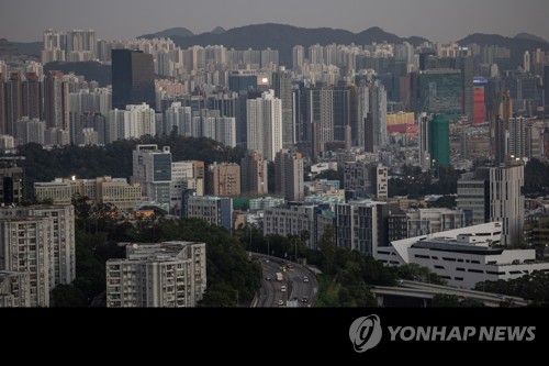 홍콩 "8평 이하 아파트 짓지 말라" 규제 시행