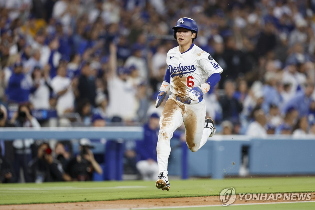 로버츠 다저스 감독 "김혜성, 상위 타순에 활로…계속 출루했다"