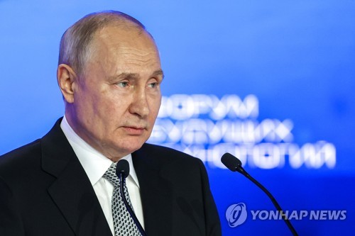 푸틴 "우크라 나토 가입은 국제무대 추가 긴장 야기할 것"