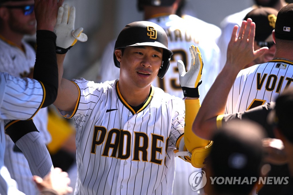 Ha-Seong Kim the San Diego Padres in the dugout before the game News  Photo - Getty Images