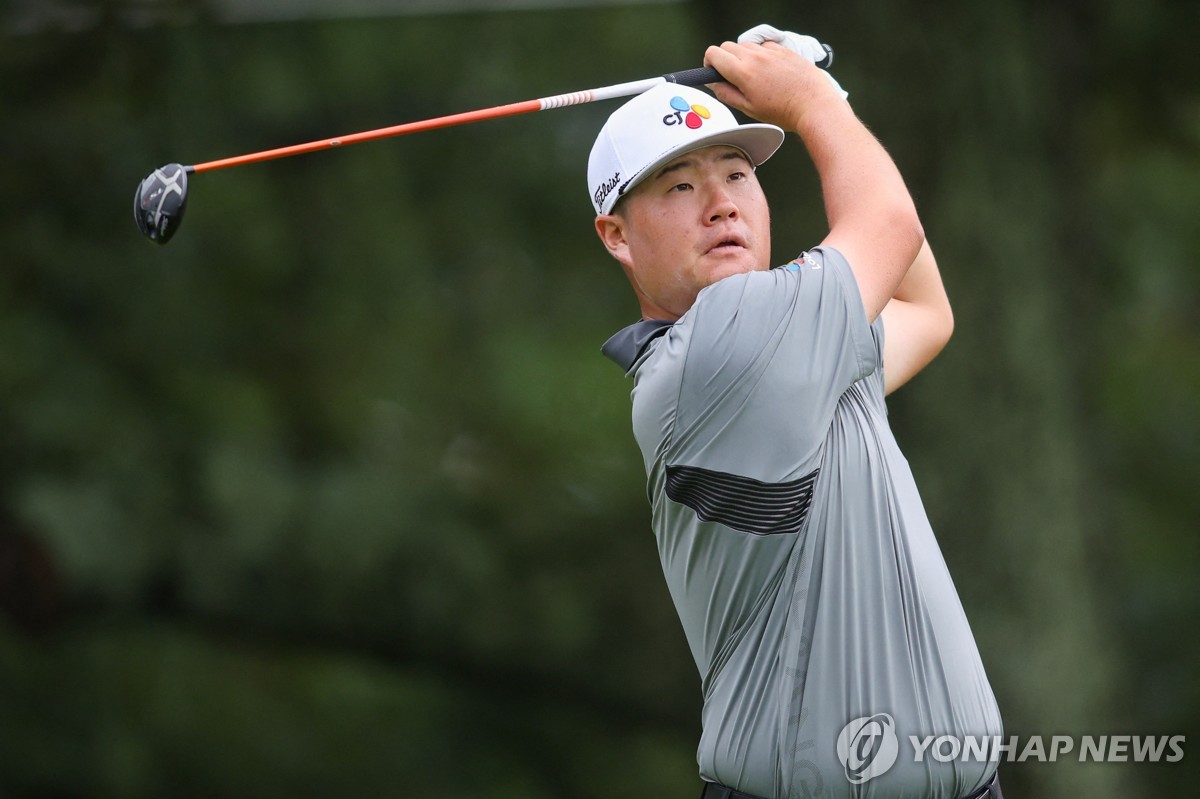임성재의 2라운드 경기 모습.