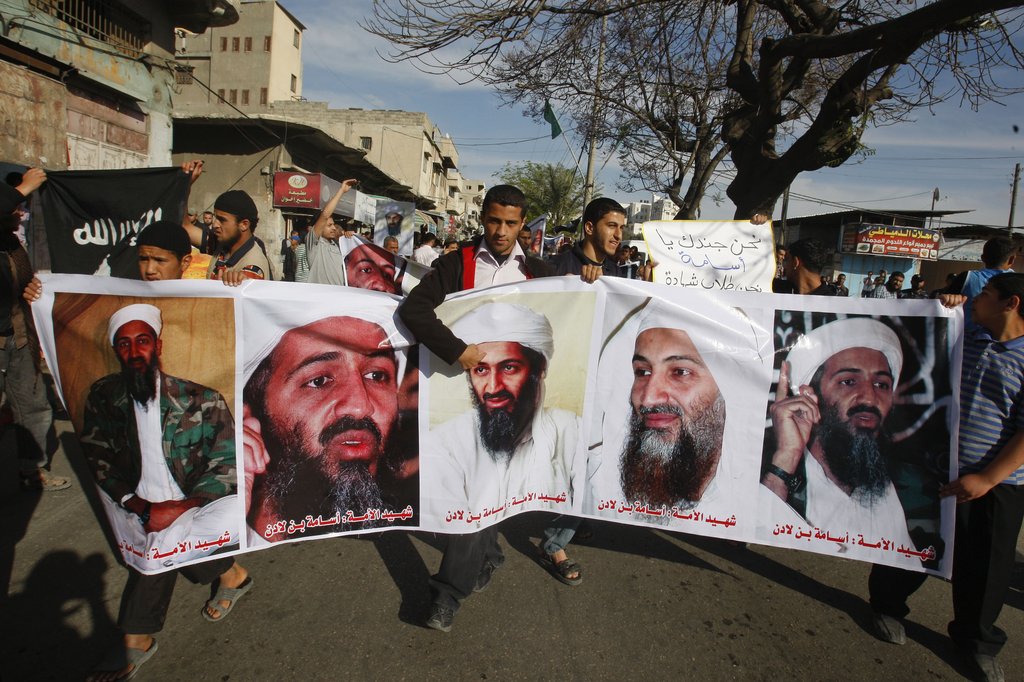 팔레스타인 주민들, 빈 라덴 추모시위