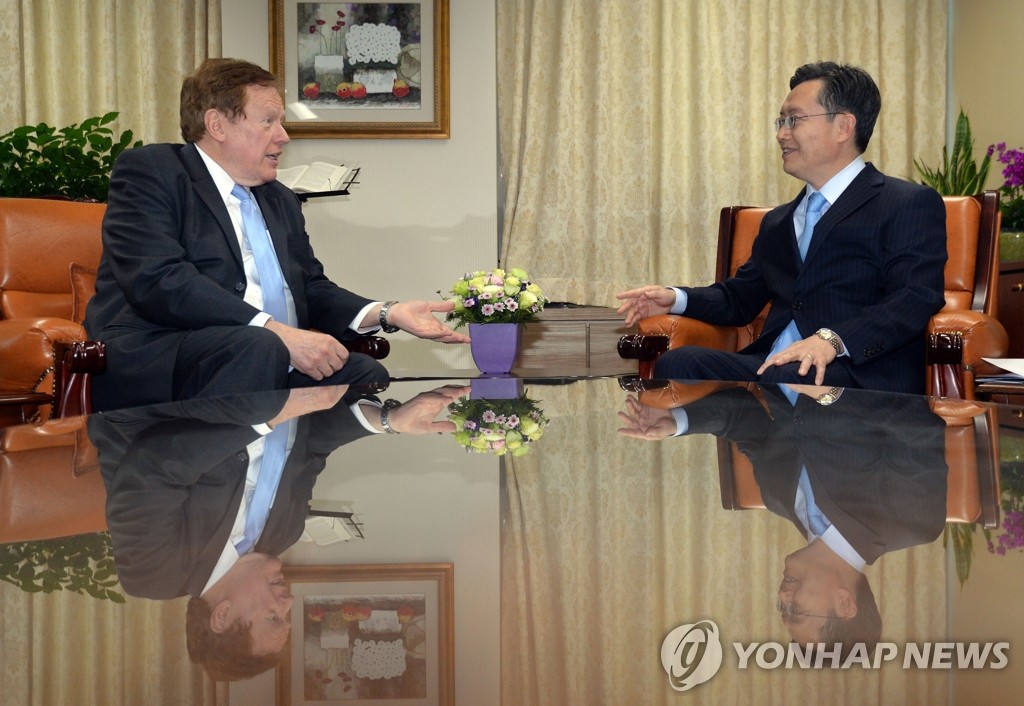 U.S. Envoy On N. Korean Rights Issues In Seoul | Yonhap News Agency