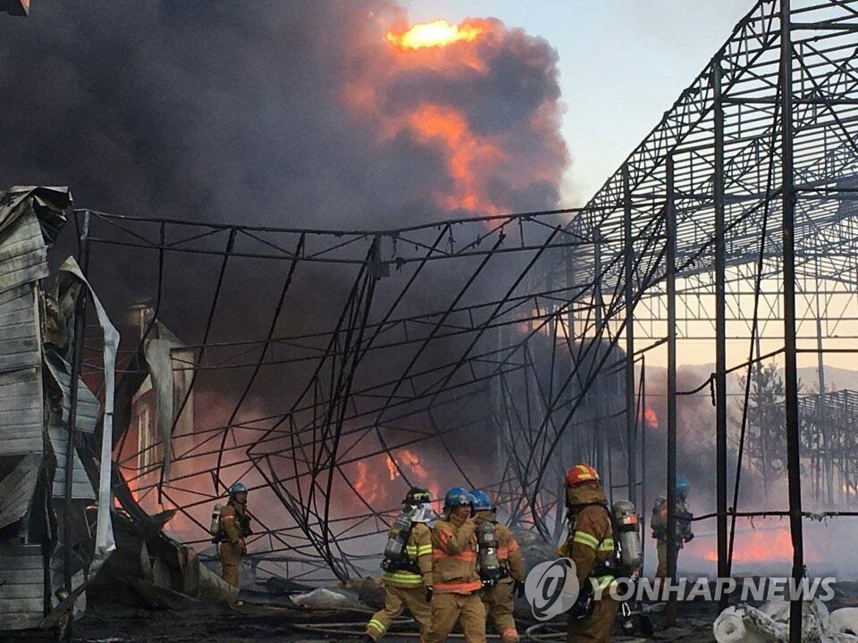 경기광주 포장완충재 공장서 불…"대응 1단계 발령"