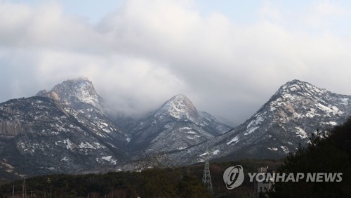 [날씨] '최저 -3도' 초겨울…수도권·충청·경북 미세먼지 '나쁨'