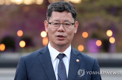 Le ministre de l'Unification se rendra demain au bureau de liaison de Kaseong