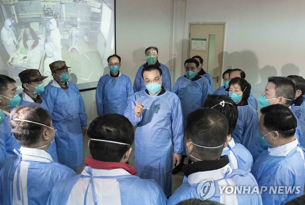 우한 현지 병원 방문한 리커창 중국 총리