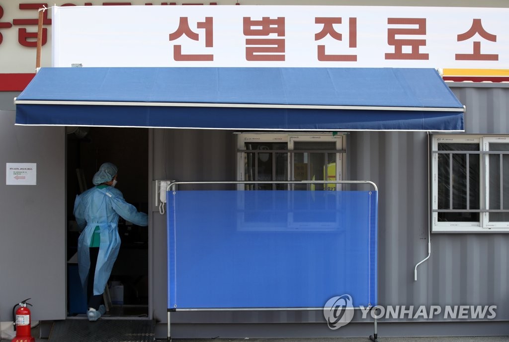 新型コロナ感染者計１７６６人　死者１３人に＝韓国