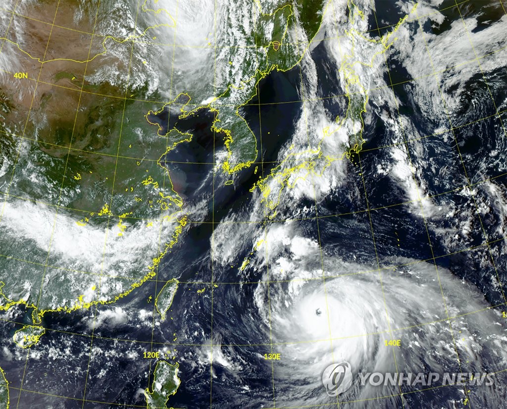 (LEAD) Typhoon Haishen poised to hit S. Korea next week
