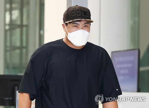 Ryu Hyun-jin returns home after successful 1st season with Blue Jays