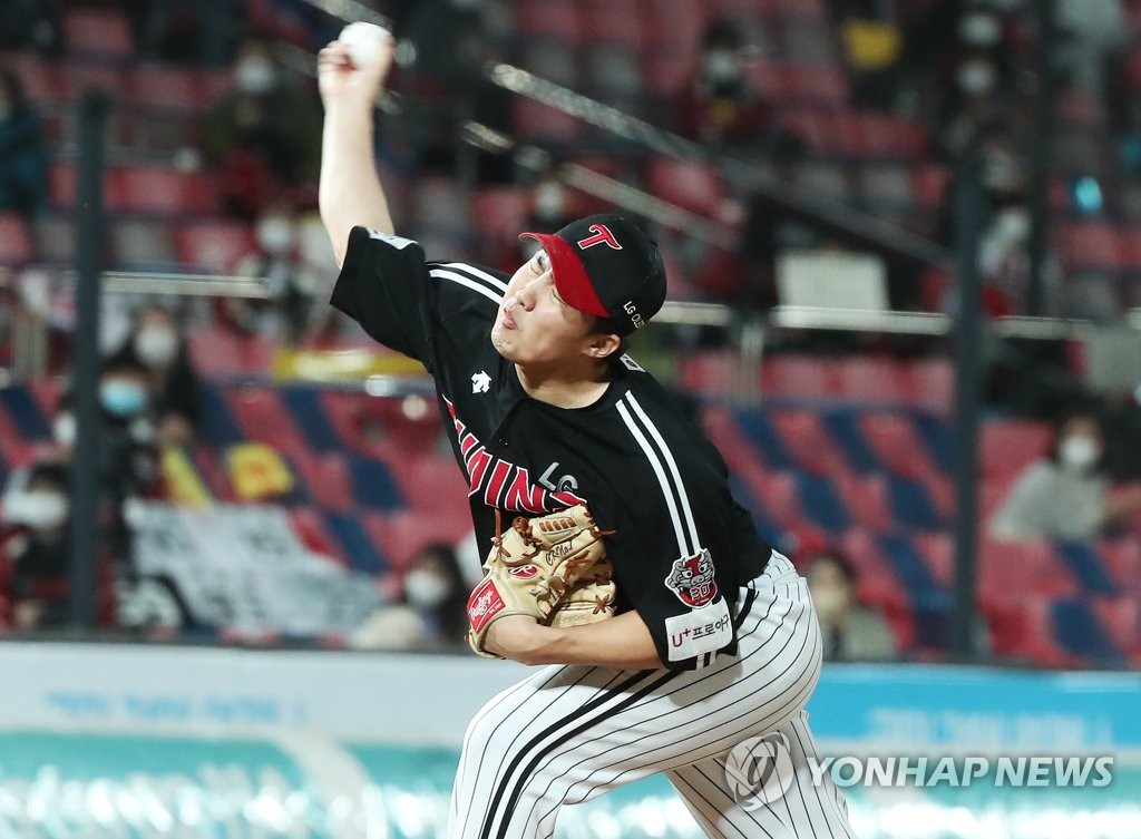 Twins starting pitcher Yonhap News Agency