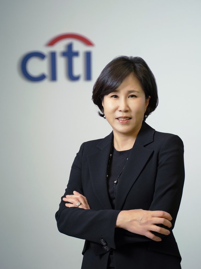 Citibank Korea의 수석은 소매업 폐쇄로부터 고객을 보호하기 위한 노력을 맹세합니다.