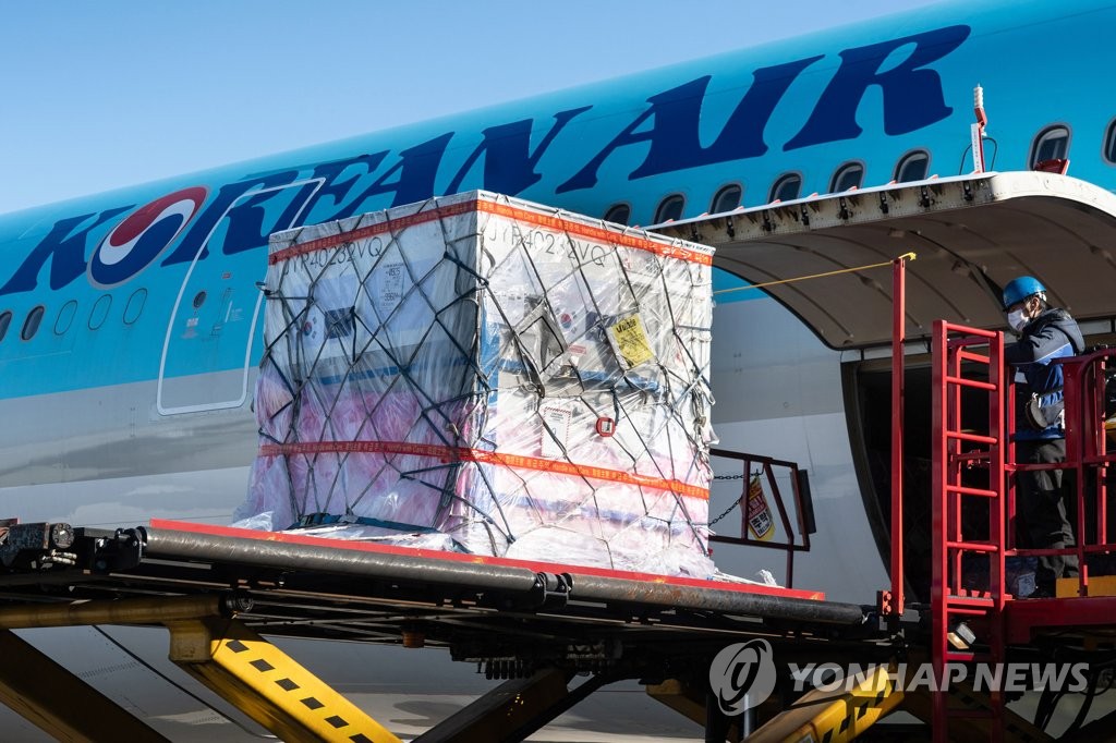 Korean Air ships COVID-19 vaccine ingredient to Europe