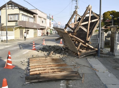 후쿠시마 지진파 짧아 피해 적어…신칸센은 허점 노출