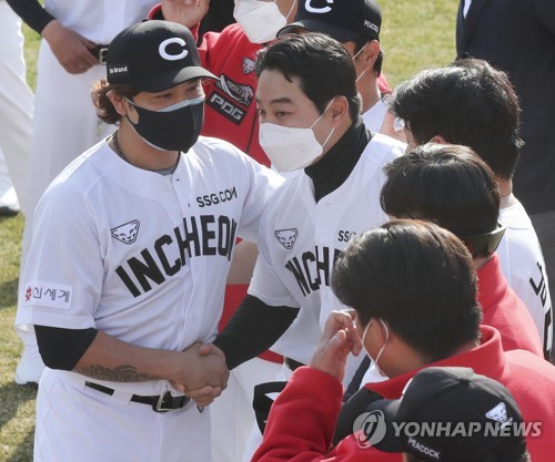 Rangers' Choo Shin-soo wants to play at World Baseball Classic: Yonhap