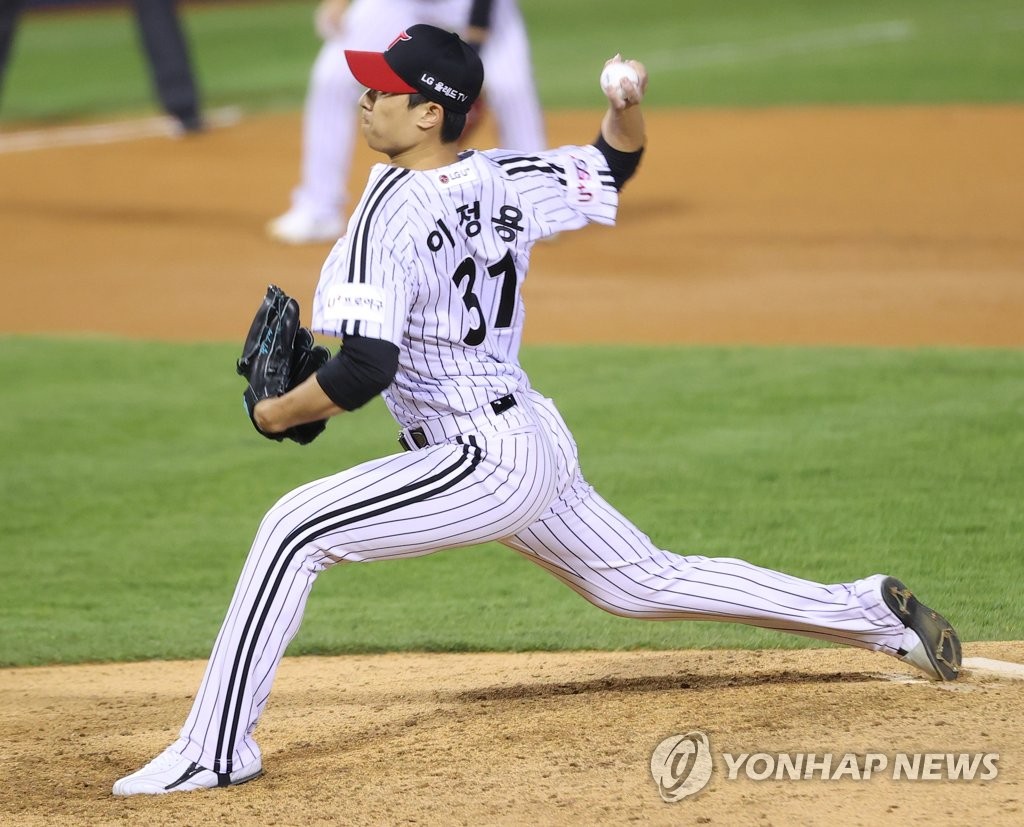 역투하는 이정용