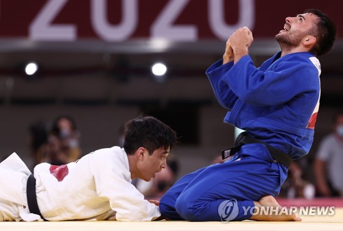 (LEAD) JO de Tokyo : le judoka sud-coréen An Baul décroche la médaille de bronze