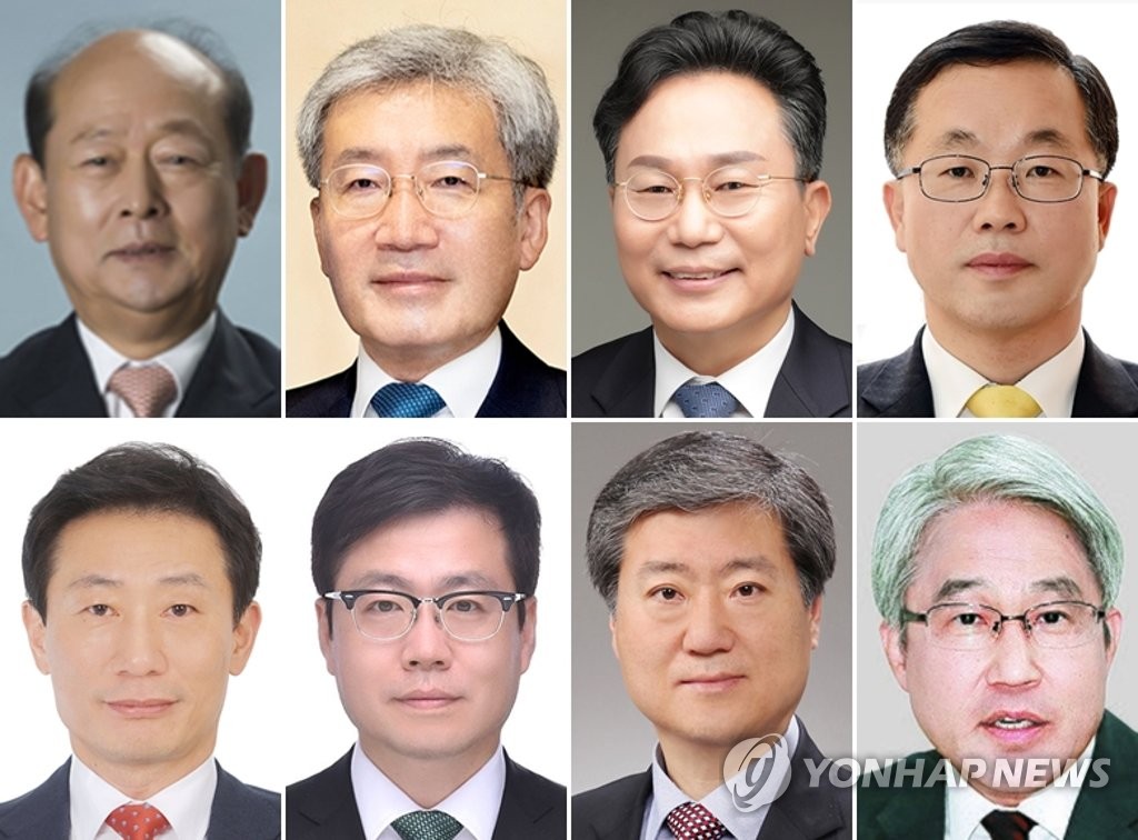 These photos provided by Cheong Wa Dae on Aug. 5, 2021, show Song Doo-hwan (top row, L), the new National Human Rights Commission of Korea head nominee, Koh Seung-beom (top row, 2nd from L), and new vice ministerial level officials appointed by President Moon Jae-in. (PHOTO NOT FOR SALE) (Yonhap)