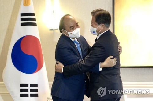 한·베트남 정상회담…"최적 파트너로 관계 격상"
