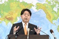 일본 외무상, 북한에 코로나19 백신 지원 의사…"방치 못해"