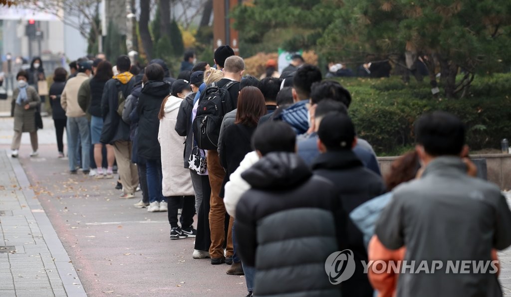 ［速報］韓国の新規コロナ感染者２８２７人　月曜発表では最多