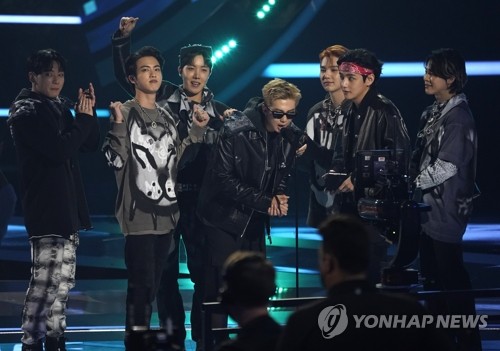 팝 본토에 각인된 '슈퍼스타 BTS'…미 음악시장도 "최고" 인정