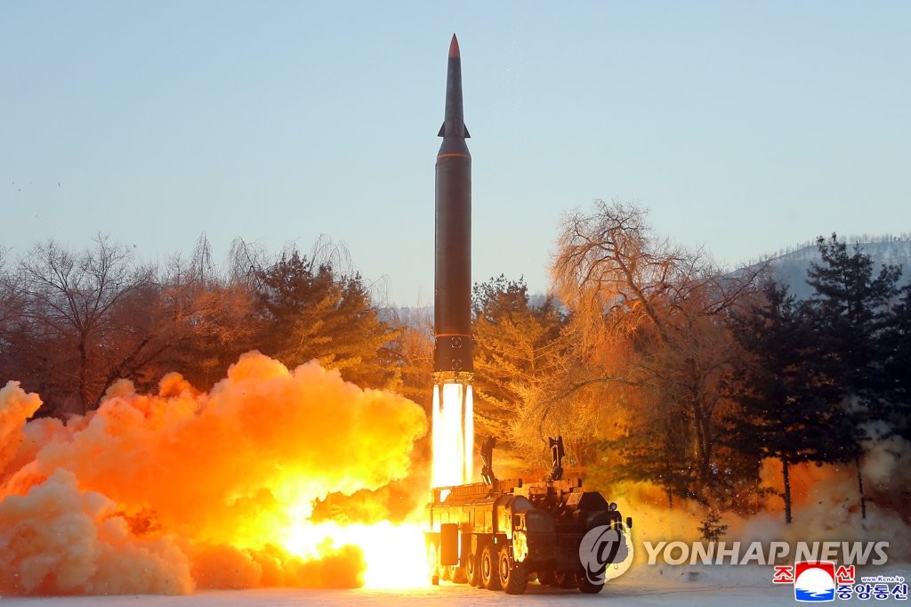 This photo, released by North Korea's official Korean Central News Agency on Jan. 6, 2022, shows what the North claims to be a new hypersonic missile being launched the previous day, three months after it first showcased the new weapons system. The report came after South Korea's military said the North fired what appeared to be a ballistic missile toward the East Sea from the northern province of Jagang. (For Use Only in the Republic of Korea. No Redistribution) (Yonhap)
