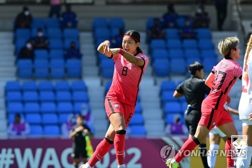 마음의 짐 덜어낸 조소현…결승골로 이룬 여자축구 '새 역사'