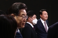토론 준비하는 이재명 후보와 윤석열 후보