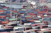 유럽행 수출물류 해상운임 1년 새 3.6배…전달보다 9.5%↑