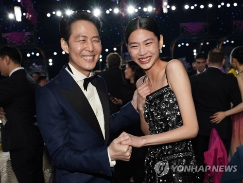 2nd LD) Lee Jung-jae, Jung Ho-yeon of 'Squid Game' win best actors in drama  series at SAG Awards | Yonhap News Agency