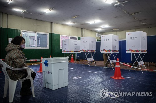 [투표현장] 접경지 주민들 '남북관계 개선' 소망 담아 투표