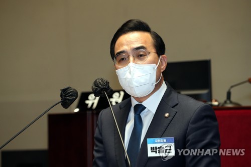 박홍근, 원내대표 공식업무 시작…장제원·이철희 예방받아