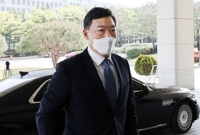 사표 반려된 김오수, 文대통령 면담 앞두고 대검 복귀