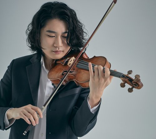 Violinist Yang In-mo