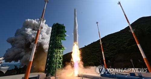 وزارة العلوم تؤكد رسميا النجاح في إطلاق صاروخ "نوري" الفضائي