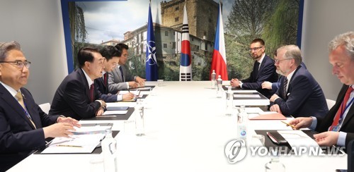 محادثات القمة بين كوريا الجنوبية وجمهورية التشيك