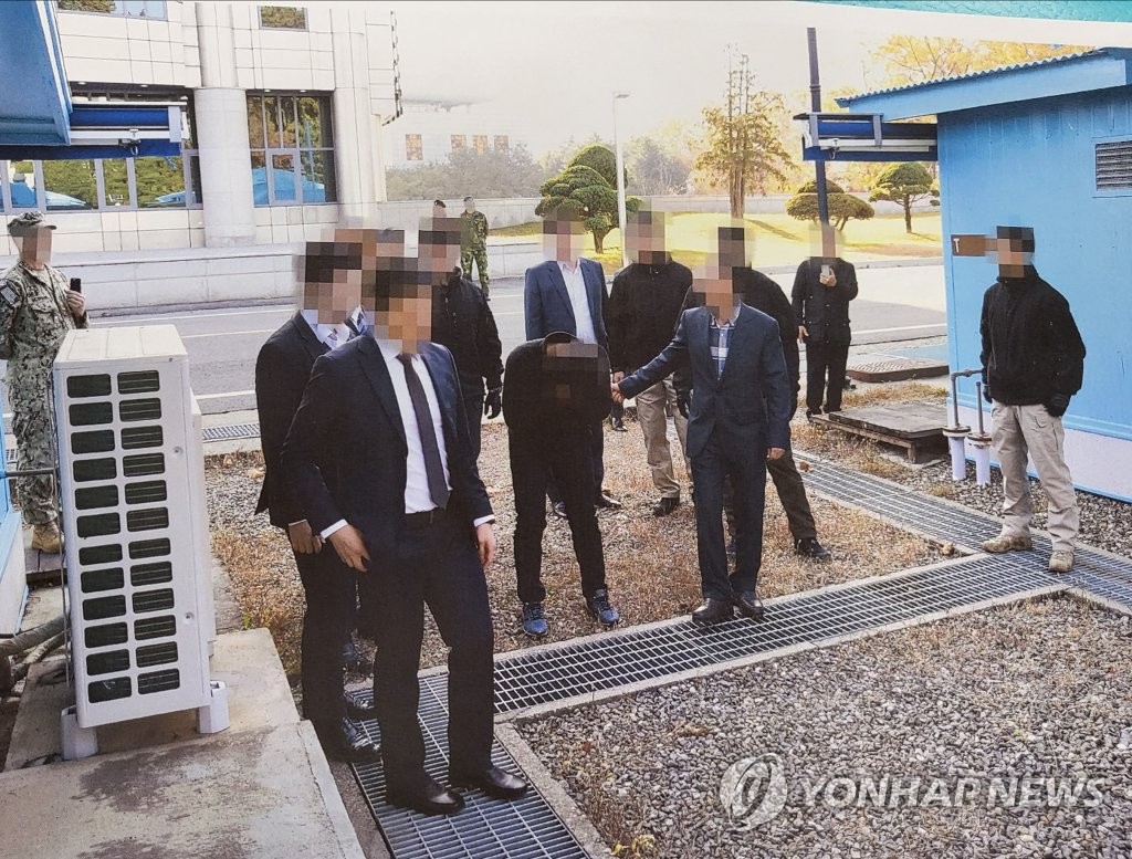 北朝鮮住民送還時の映像　「法律検討後に公開の可否決定」＝韓国統一部