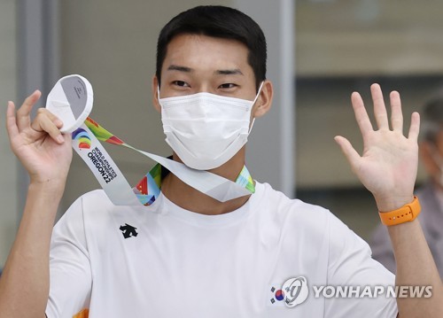 우상혁, 한국 육상 세계선수권 첫 은메달