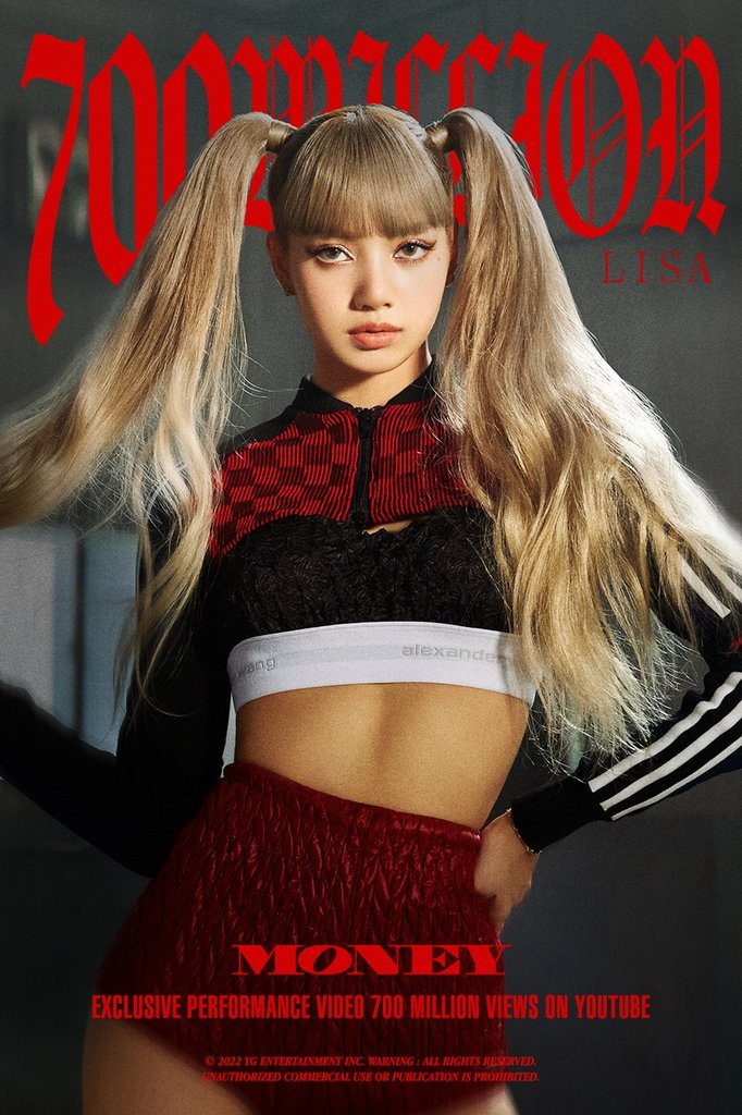 Lisa, a member of K-pop girl group BLACKPINK, is seen in this photo provided by her management agency YG Entertainment. The exclusive performance video of Lisa's "Money" exceeded 700 million views on YouTube on Oct. 20, 2022. (PHOTO NOT FOR SALE) (Yonhap)