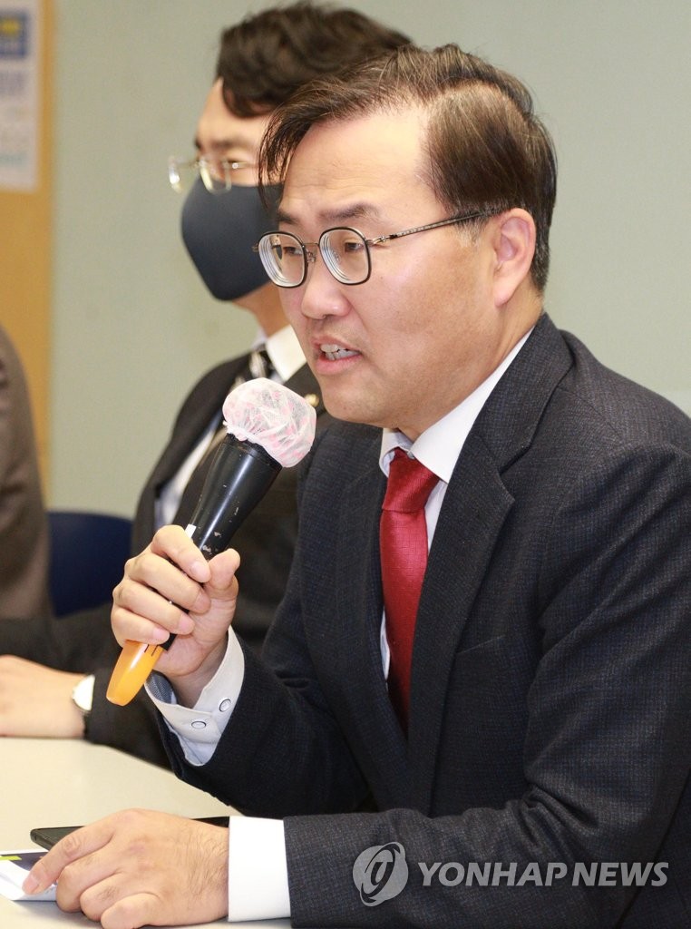 발언하는 홍석준 의원