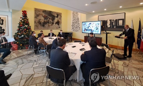 Sondage : «96% des Nord-Coréens ont vu des films et séries du Sud»