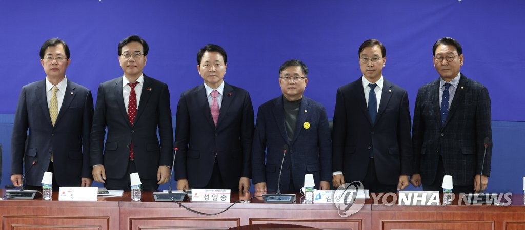 여야 '3+3 정책협의체'