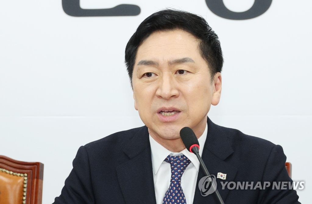 New PPP leader says S. Korea-Japan relations should be 'rewritten for future'