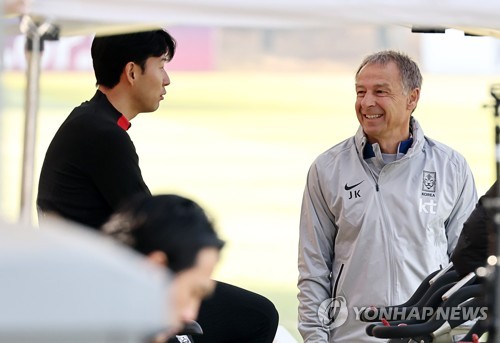 Son Heung-min et Klinsmann