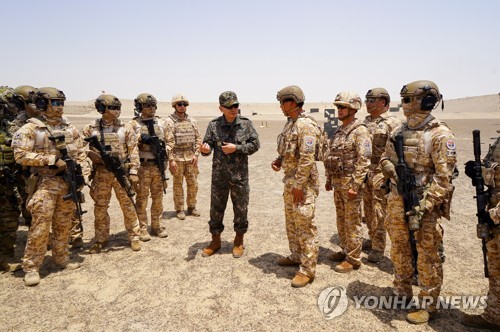 韓国軍制服組トップがＵＡＥとオマーンを歴訪　海外派兵部隊を訪問
